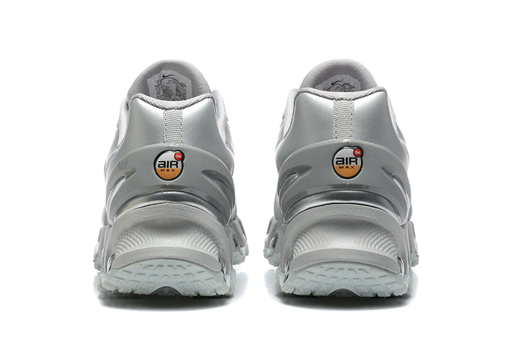 Nike Air Max DN8 'Wolf Grey Metallic Silver'